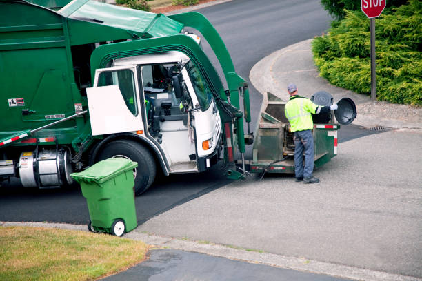 Best Garage Cleanout  in Cary, IL